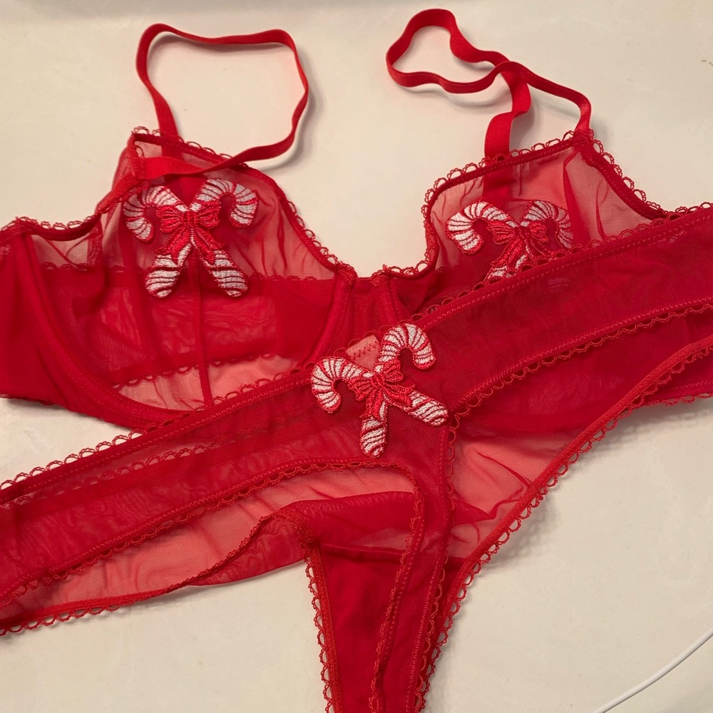AdoreMe Christmas Candy Cane Lingerie Bra and Panty/Thong Set